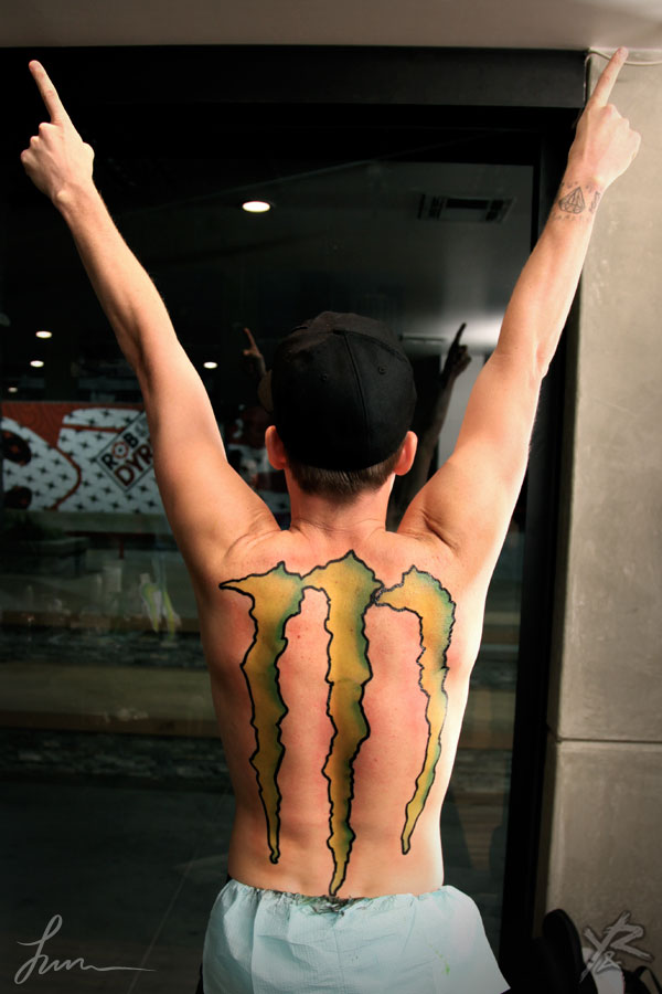 our friend ROB DYRDEK just sent us some pics of his new MONSTER TATTOO we